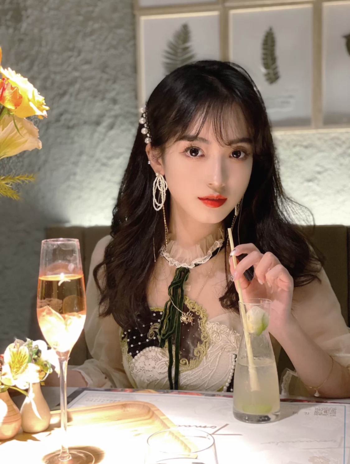 兄弟带我探秘愧荫区木桶浴，奢华颜控之旅